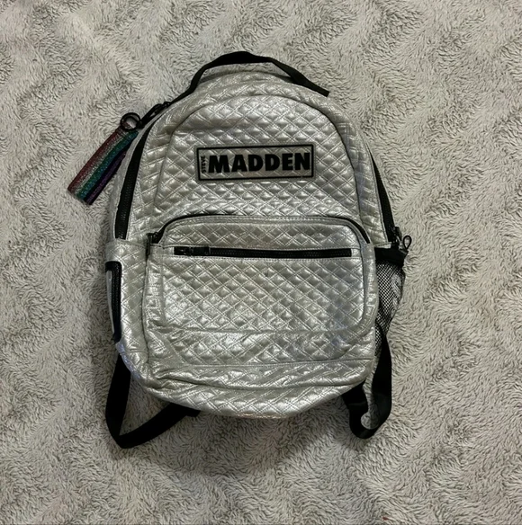 Steve Madden | Bags | Steve Madden Quilted Silver Black 